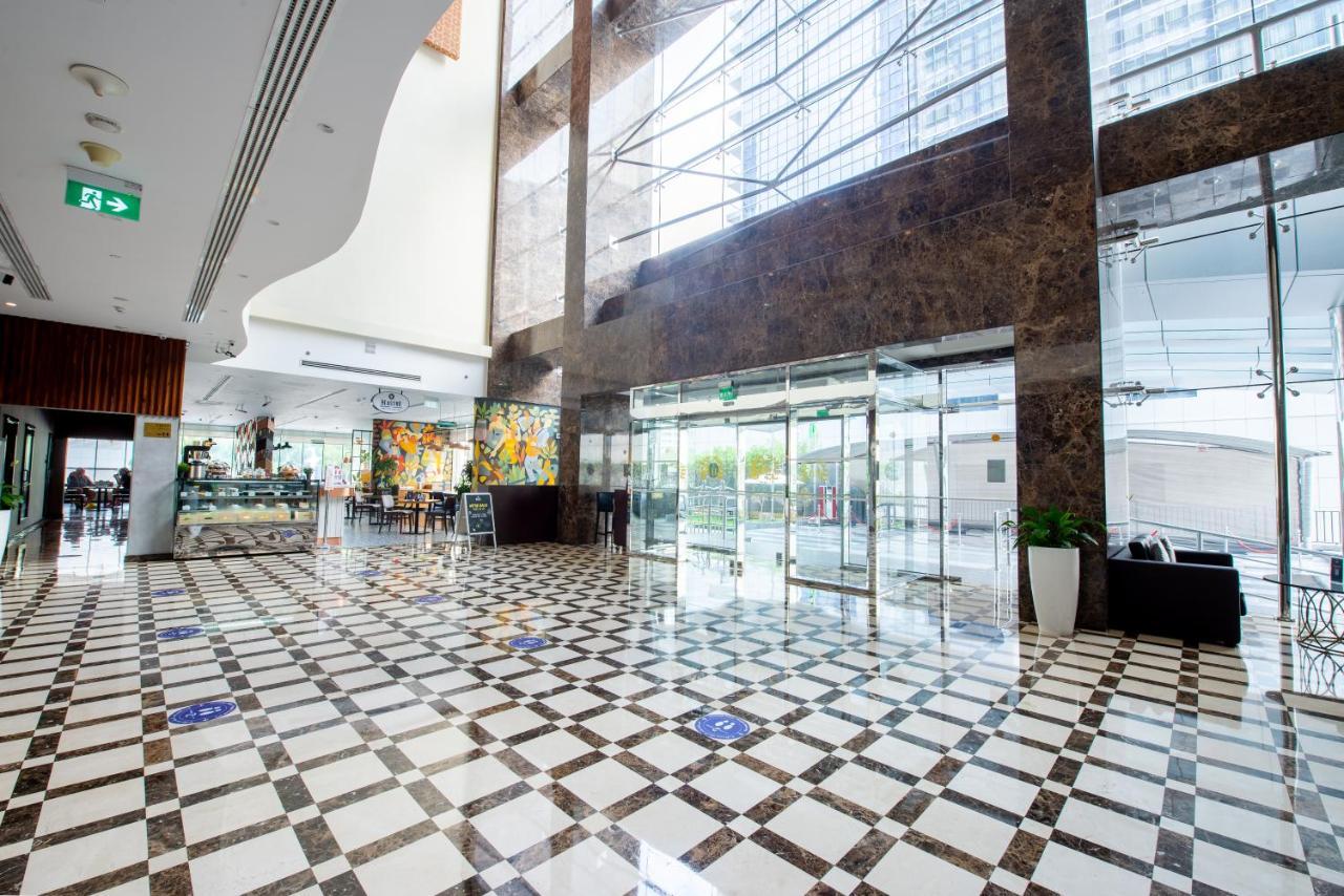 First Central Hotel Suites Dubai Esterno foto