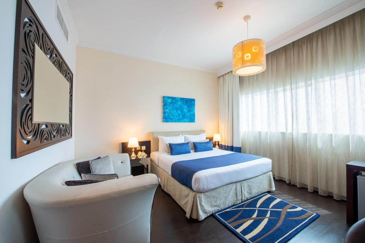 First Central Hotel Suites Dubai Esterno foto