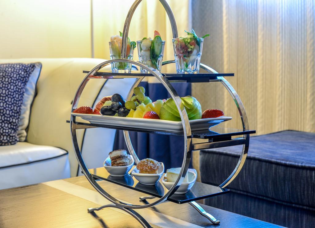 First Central Hotel Suites Dubai Esterno foto
