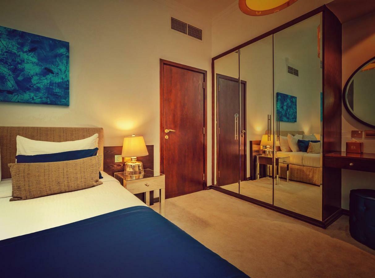 First Central Hotel Suites Dubai Esterno foto