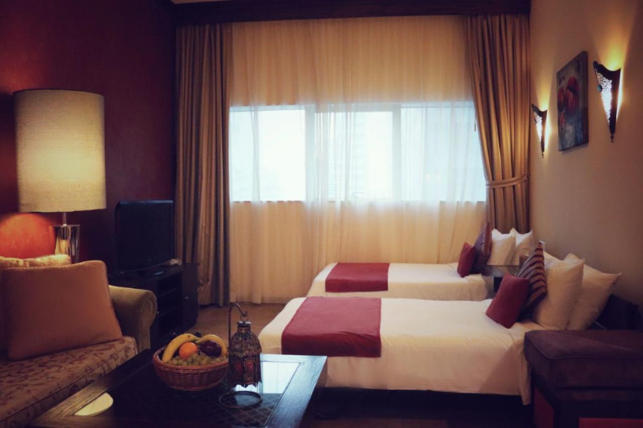 First Central Hotel Suites Dubai Esterno foto